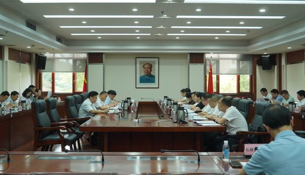 省地質(zhì)院到省自然資源廳會商工作